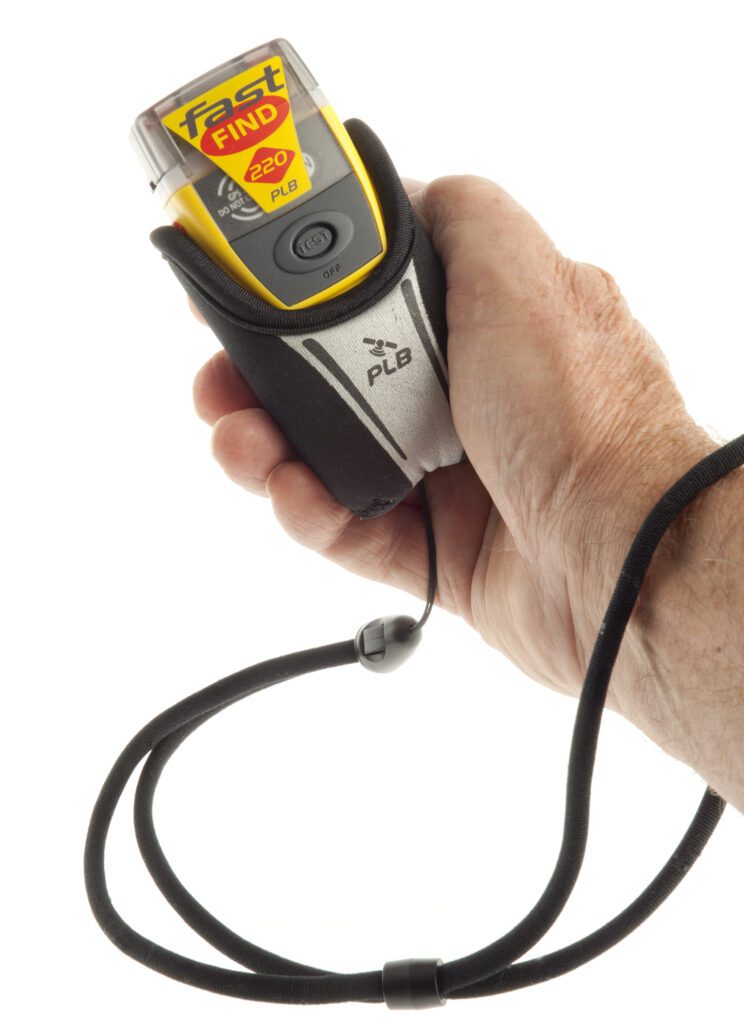 026-fastfind-220-in-hand