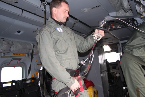 lanyard_connector_13