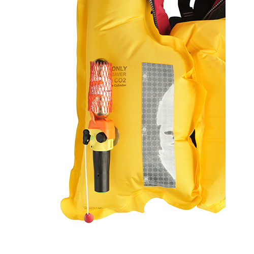 crewsaver-exolok_08-on-the-jacket